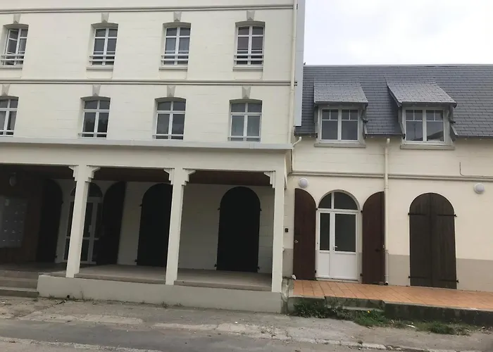 Nouveau! Superbe Appartement Avec Terrasse Vue Mer